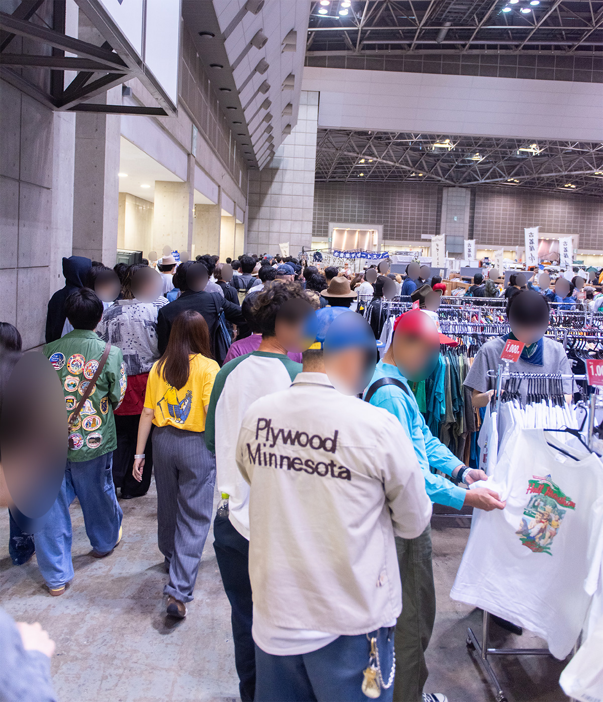 AND BUYER　1.5万人が詰めかけ活況を呈した