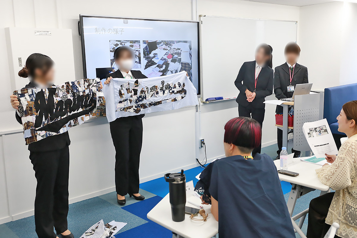 ZOZO　学生たちは小グループでプレゼンを行った