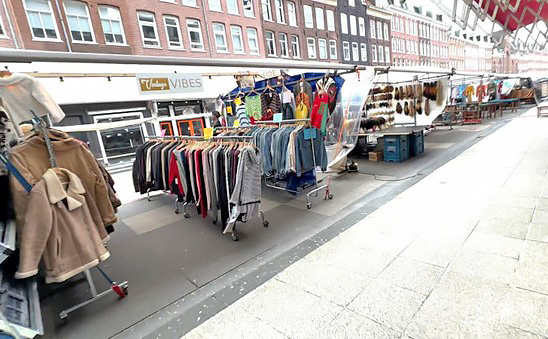 ワサビ　「Vintage Vibes」の店頭の様子