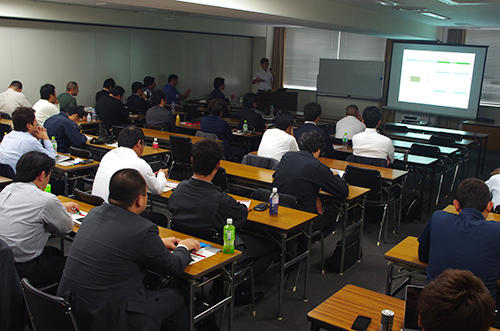 リユース店や遺品整理業者等が揃った