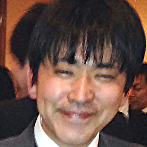 佐藤剛 氏