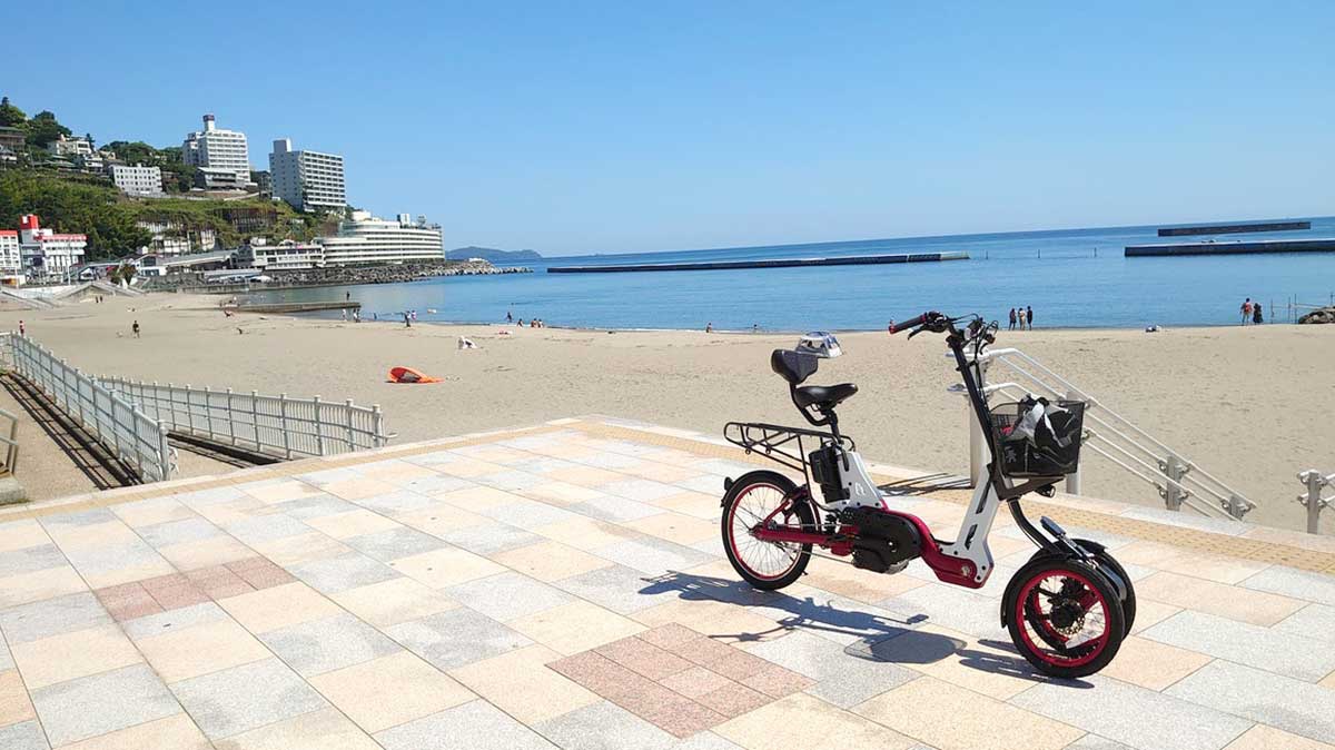 熱海の道路で走るとよく声をかけられるという