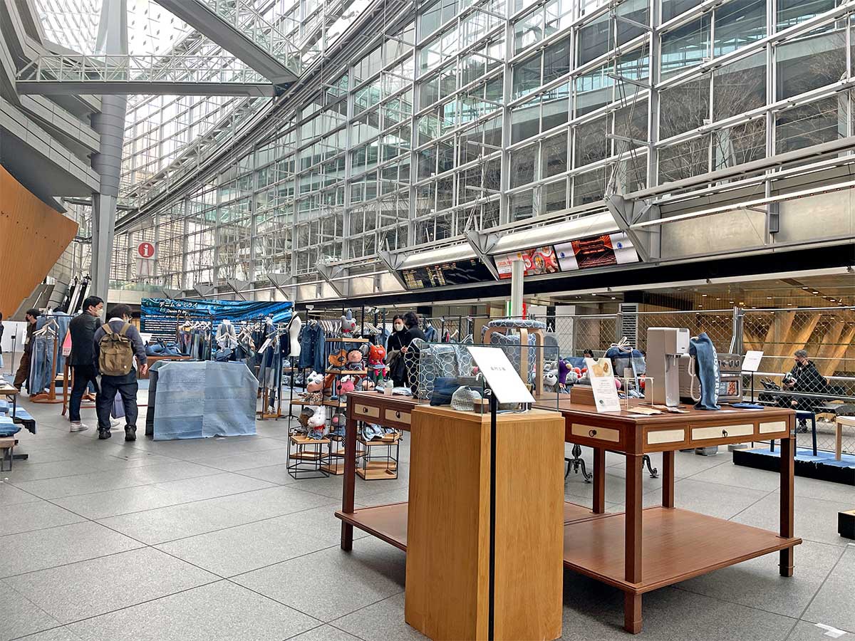 展示会「プロジェクトTOKYO」では什器を提供し、アップサイクル品の展示等に活用した