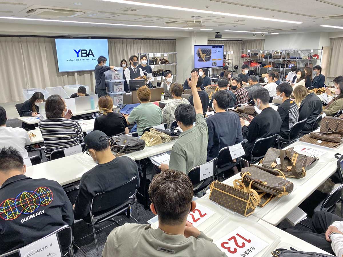 YBAグループ　バッグ大会は1回4000～5000点の出品