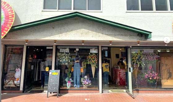 古着屋ウップス　2号店の様子。状態を考慮し物件の家賃は月6万円と格安だ