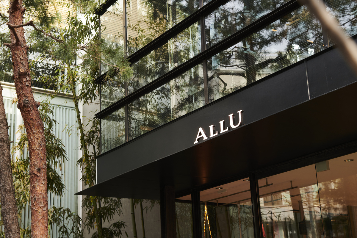 「ALLU」の販路を活かしオークション参加企業の販売を支援する