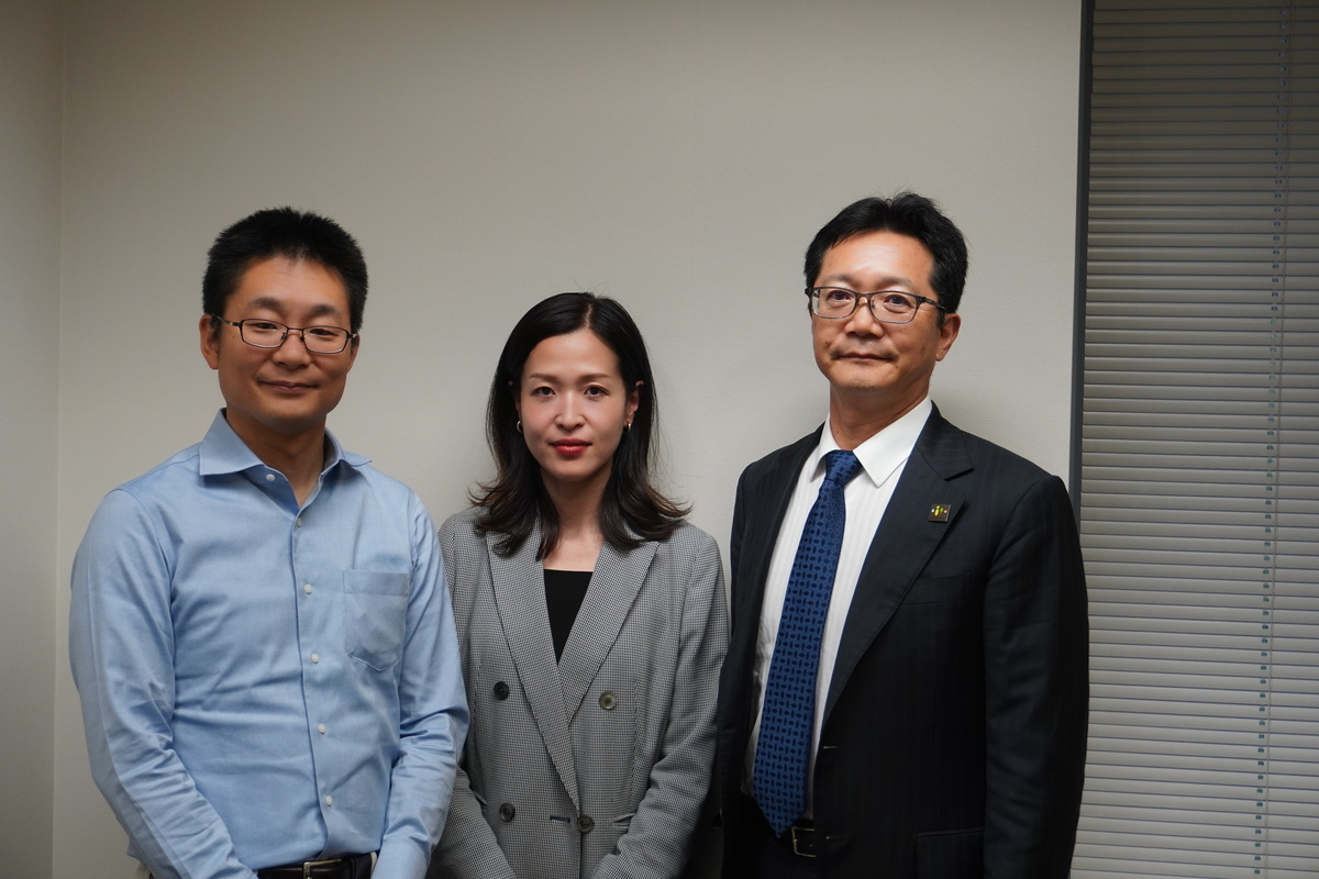 左からJEPLAN　髙尾正樹氏、アダストリア　深川智子氏、帝人フロンティア　神山統光氏