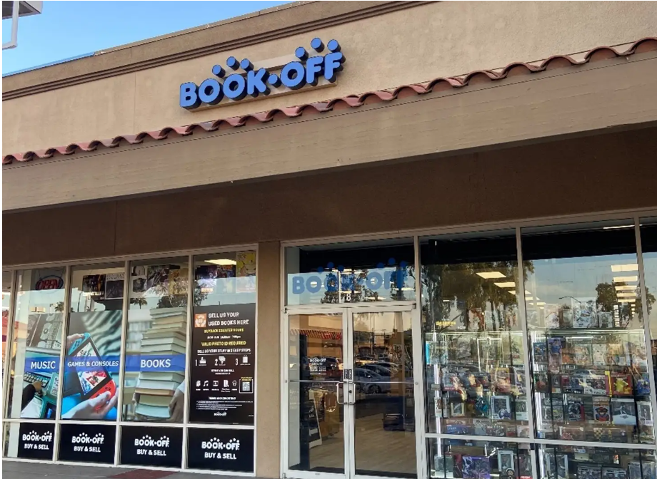 ブックオフ、米アリゾナ州に新店舗オープン