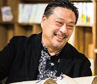 出路雅明会長.png