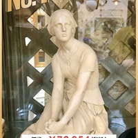 この店で一番高いモノはこれだ【Vol.30】エル ジュエル、フランス製アンティークのインテリア「ジャンヌダルク像」
