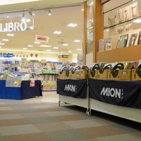 MION 書店でレコード催事販売