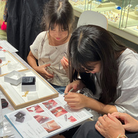 コメ兵、リユースの日にリメイクジュエリー制作イベント