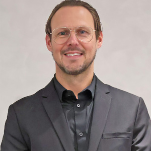 A Retro Tale、CEO ダニエル・タイドブリンク インタビュー